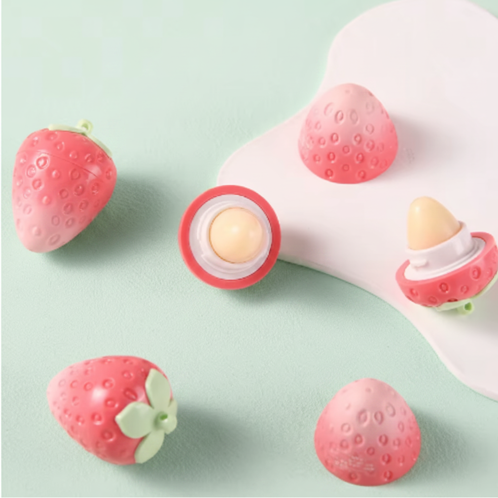 Porte-clés fraise baume à lèvres magique 🍓